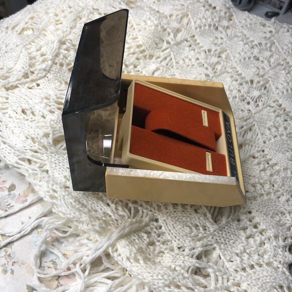 Vintage Bulova Original Plastic Watch Display Storage Box Case - Picture 5 of 15
